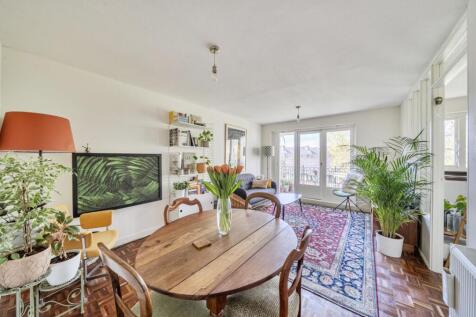 Living / dining room