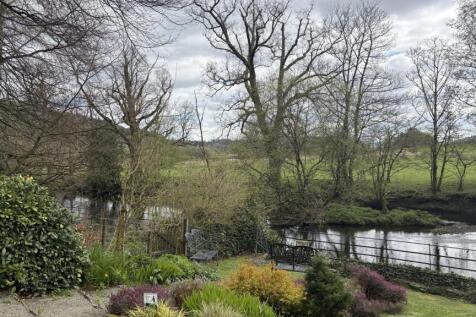 Fellside, Ambleside.jpg