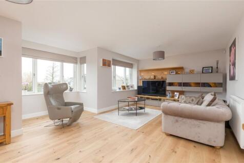 Craigmount Avenue 2