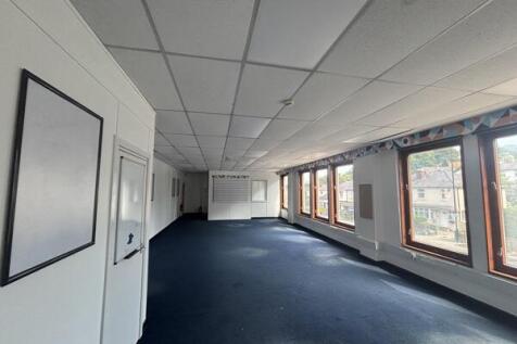 Office to rent Image 4