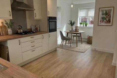 26 - kitchen.jpg