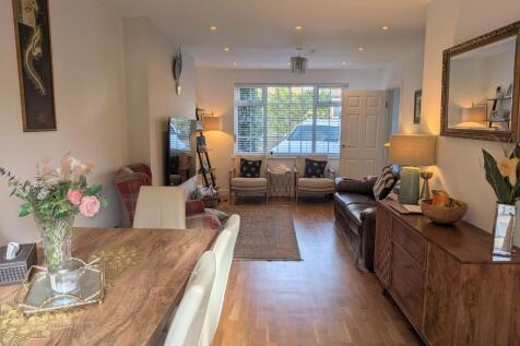 Carlton Road photo 4