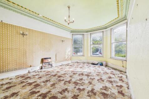2 - Substantial House for Auction, St Andrews.jpg
