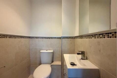 Dunbeth Avenue, Coatbridge, North Lanarkshire, ML5 photo 5