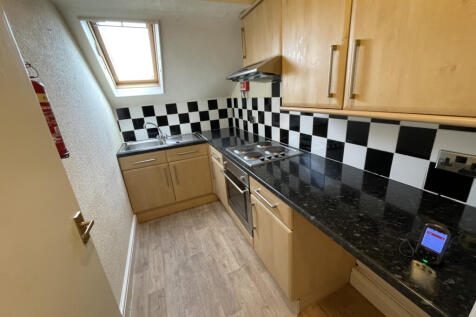100 St. Andrews Road South, Lytham St. Annes, Lancashire, FY8 photo 3