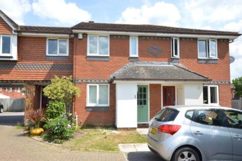 Chessington, KT9 - property photo