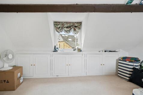 1 Old Town SW4 0JT-No Watermark-18.jpg