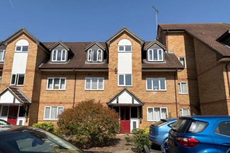 Flat 38, Rochester Drive, Watford, Hertfordshire, WD25 9BJ
