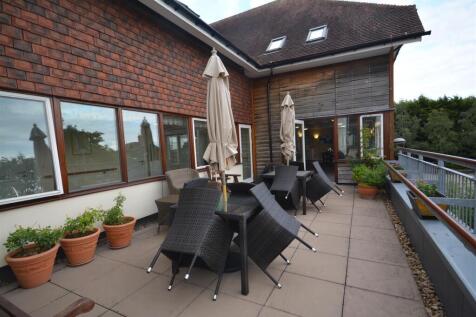 Dining Room terrace.jpg