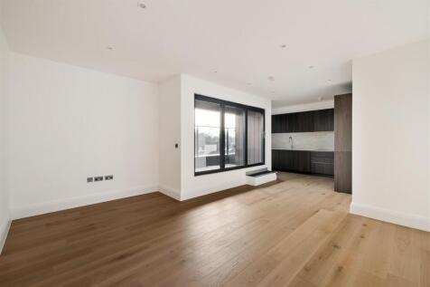 Whitehall Road, E4