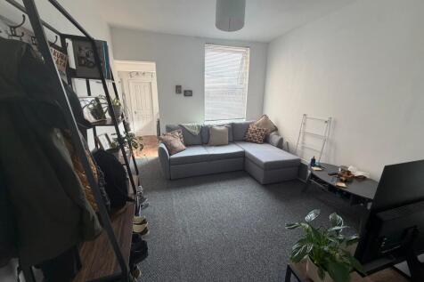 Ground Floor Flat Living Room