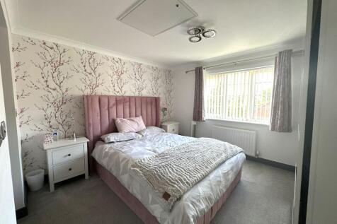 Master Bedroom 1