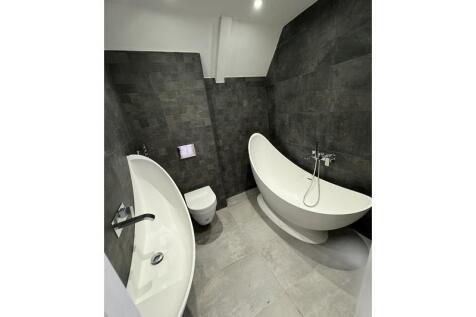 Luxury 2 Bedroom Apartment - Newport City Centre