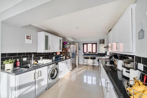 137285213690336a4a31c5