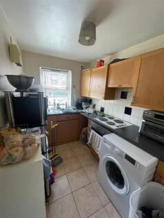 Flat 2, 22 Stourbridge Road mid term Inspection Ju