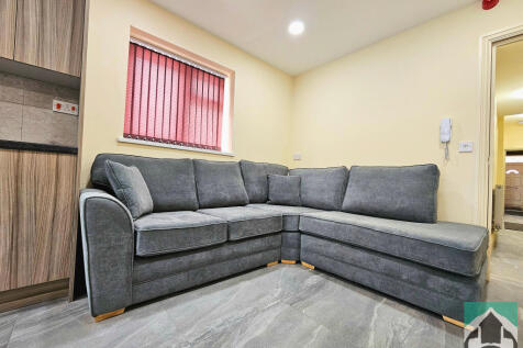26, Dawlish Road, Birmingham photo 3