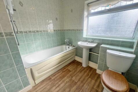Arden, Hough Green, Widnes photo 4