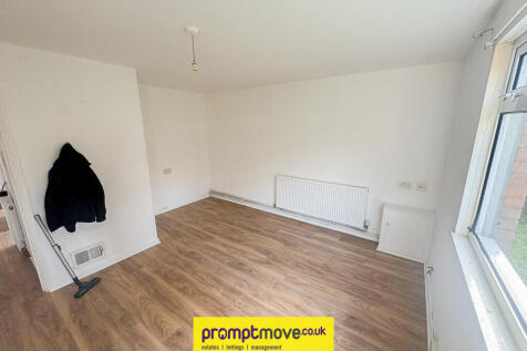 Thricknells Close Luton LU3 3RP photo 2