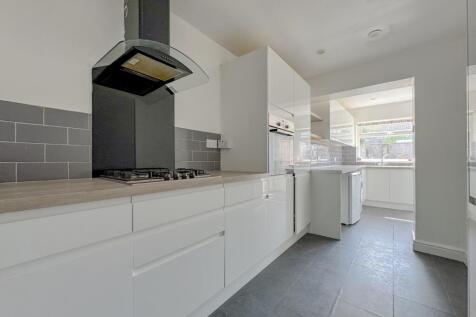 Newnham Place, Patchway, Bristol, Gloucestershire, BS34 photo 3