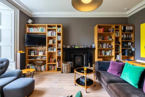5 bed, 4 bath Detached in Edinburgh - Photo 18