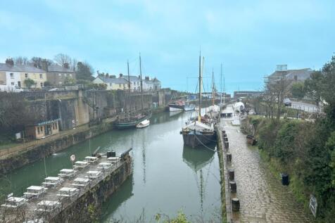 47 Charlestown