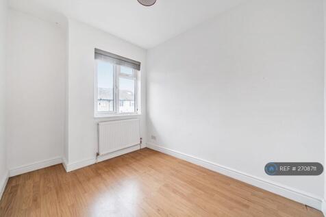 Small Double Bedroom