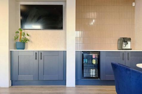 16_oldmarketplace_commercialpropertyforsale_0001