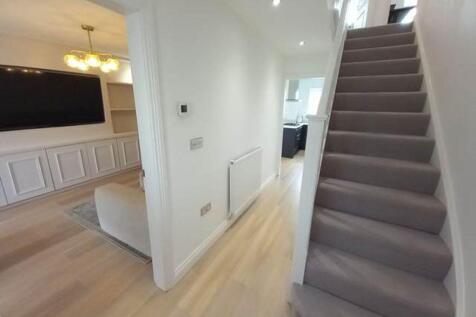 18 Leven Road, Ulverston photo 5