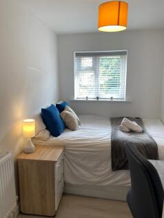 57 Westlea Road, leamington Spa photo 4