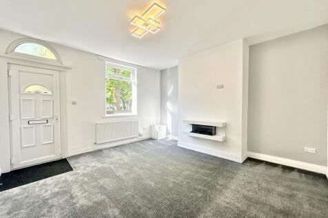 Stockport Road East, Bredbury, Stockport photo 3