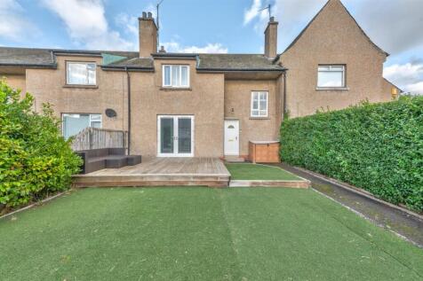 5 Claverhouse Buildings Barns of Claverhouse Road 