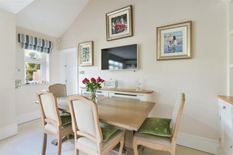 BURDON LANE 152  (13).jpg