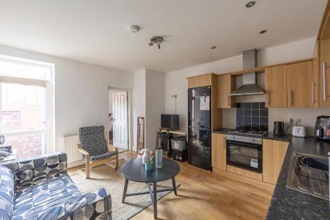 Open Plan Lounge/Kitchen