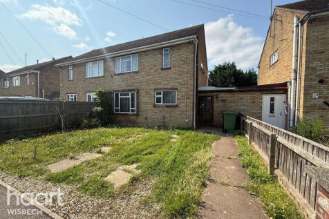 Wisbech, PE13 - property photo