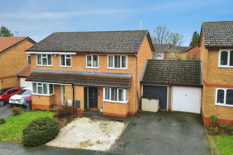 Telford, TF3 - property photo