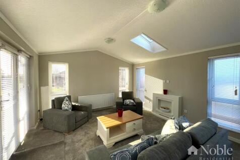 Open Plan Living/Kitchen Area
