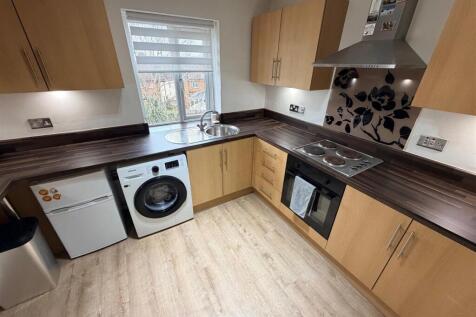 Kitchen 1.jpg