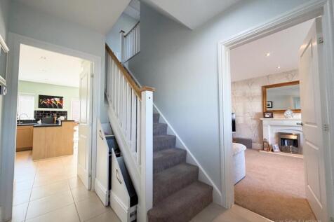 7 Park View Barton Seagrave-13.jpg