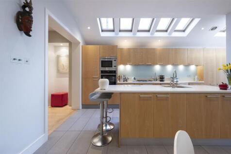 8b Spencer Hill,6.jpg