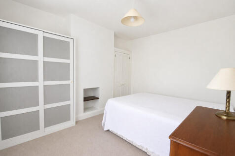 Bedroom - Angle 1