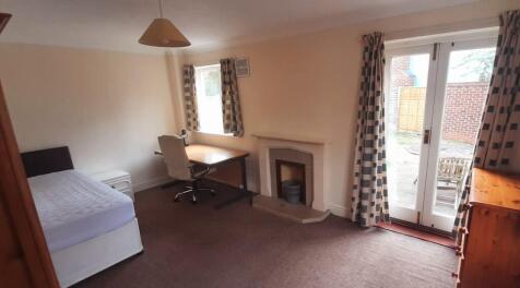 Double Bedroom