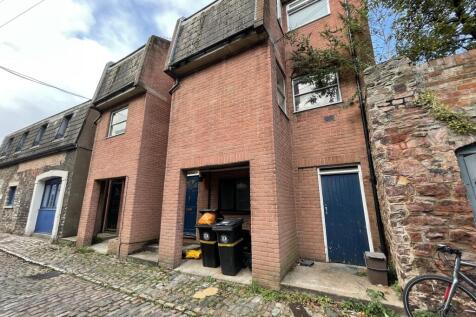 C8A98DED-38A9-4ED0-B695-981093523C1E