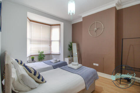 Ground floor front bedroom