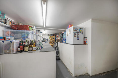 1299518-29-683588...