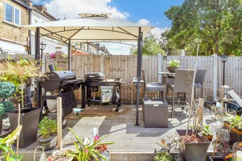 External Lifestyle Photograph