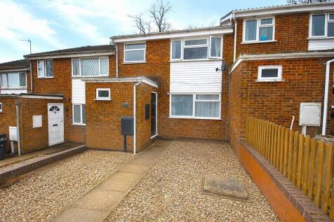 hawkins close - rothwell front image.jpg
