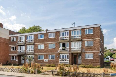 London, SE26 - property photo
