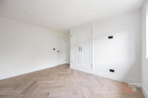 South Woodlands, 19-004.jpg