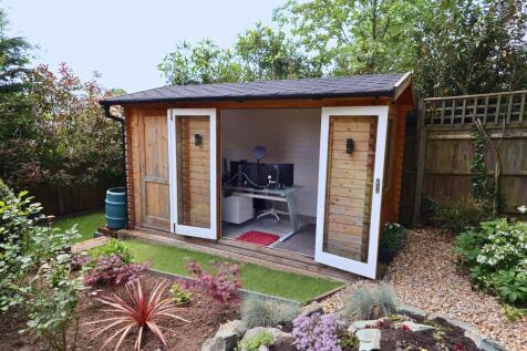 SUMMER HOUSE/OFFICE