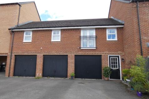 REAR ENTRANCE/GARAGE